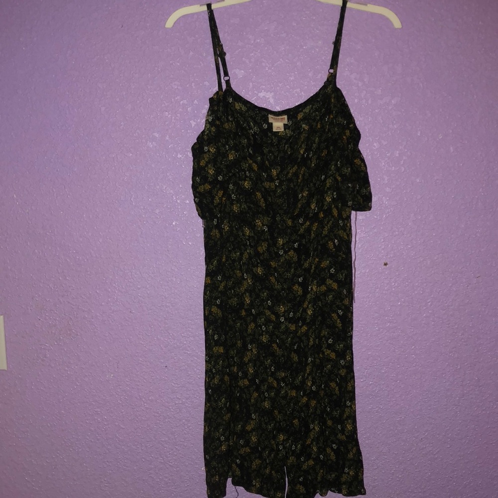 off the shoulder dark green floral dress